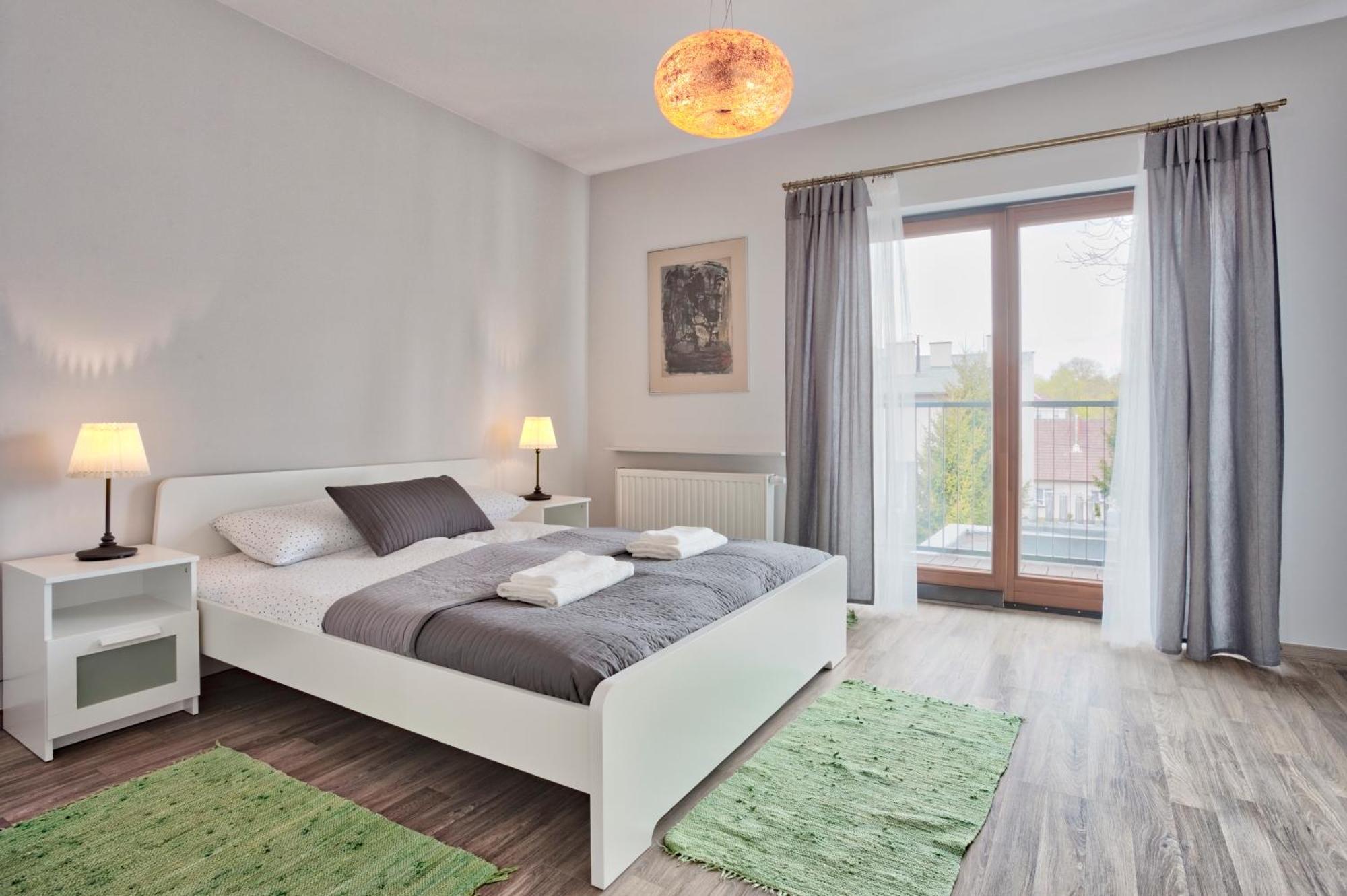 Family Apartment By Tyzenhauz Krakau Exterior foto