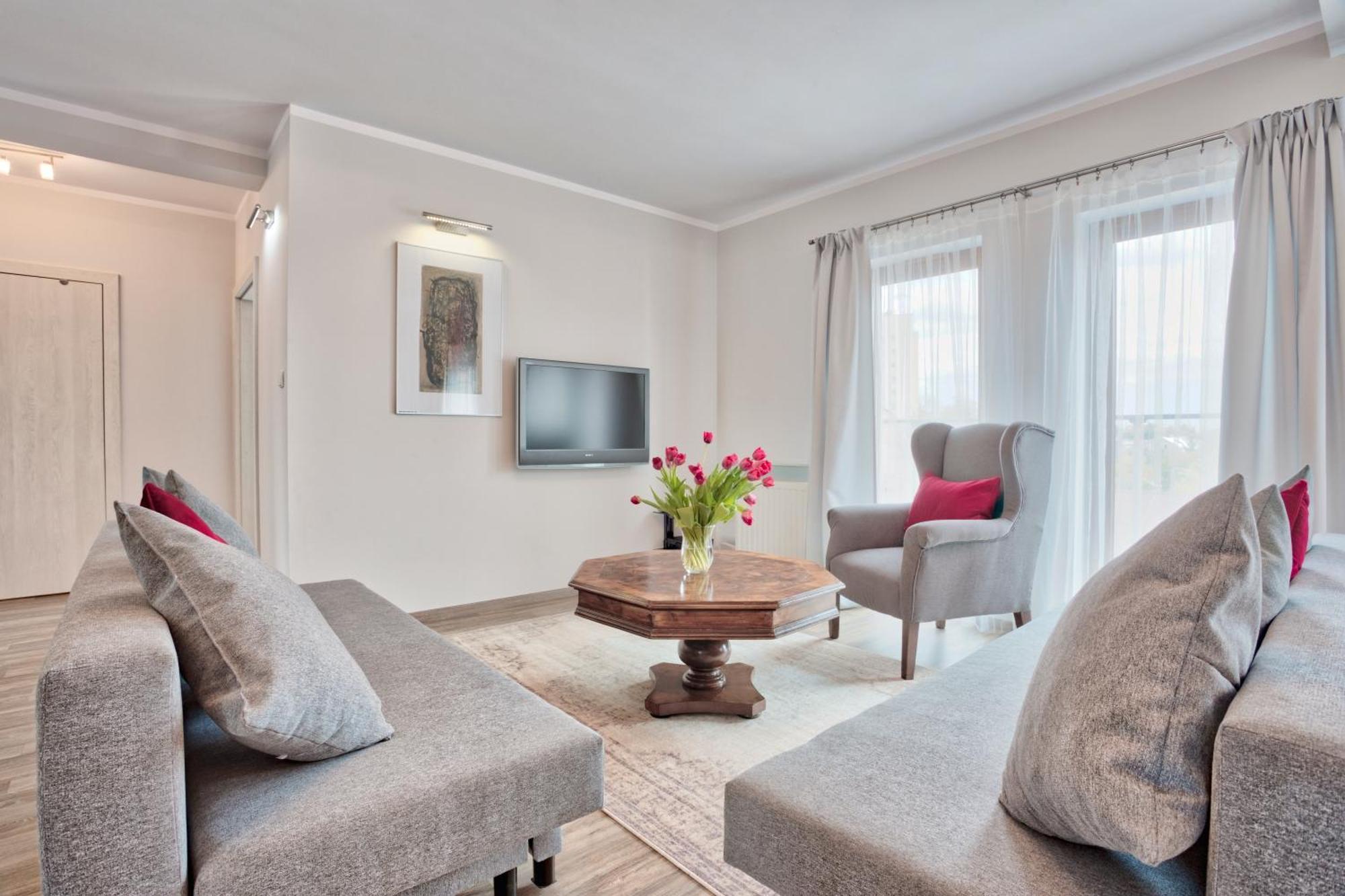 Family Apartment By Tyzenhauz Krakau Exterior foto